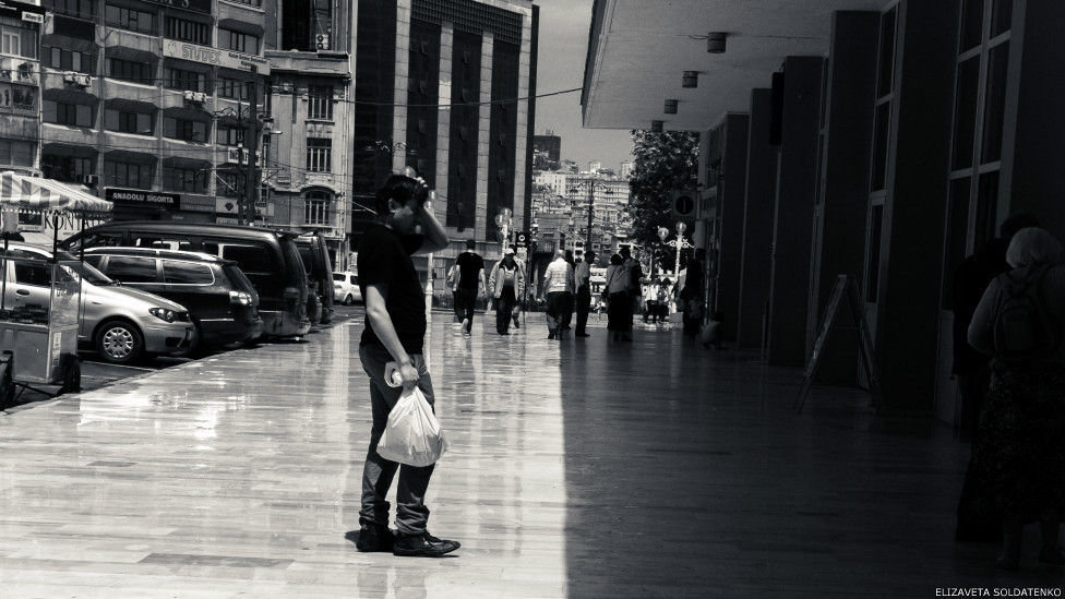 140506112222_istanbul_street_after_rain_ugc_976x549_elizavetasoldatenko.jpg