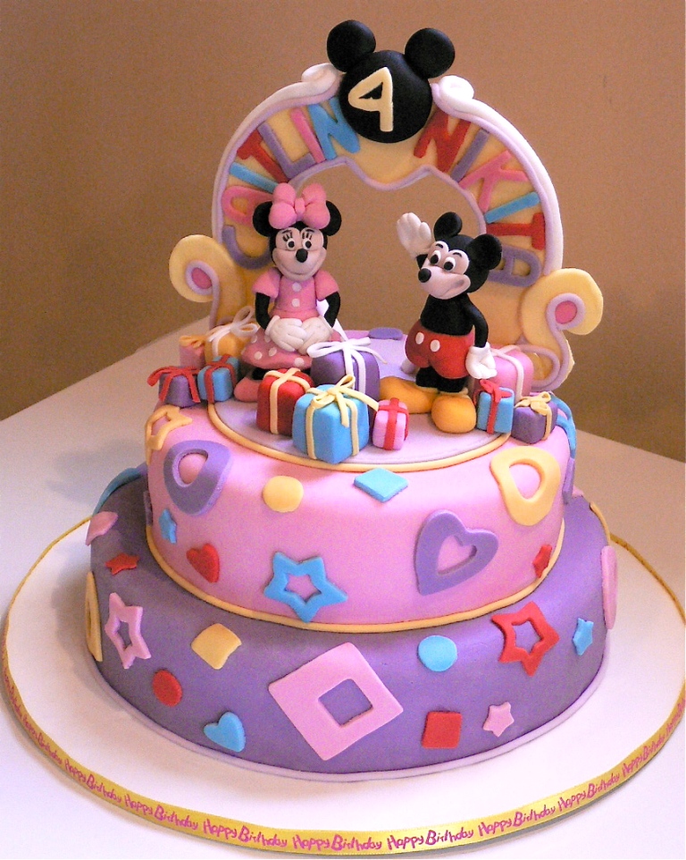 Minnie+Mouse+Birthday+Cakes7.JPG