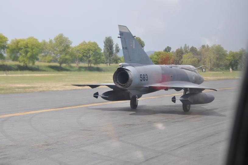 Mirage-III+IL-78+Midas+R09-001+Pakistan+Air+Force+%281%29.jpg