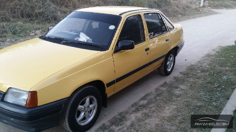 daewoo-racer-1993-6411866.png