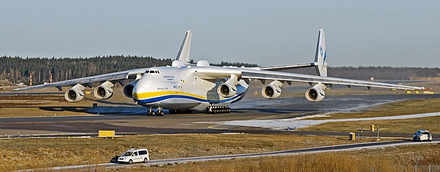 640px-Antonov_An-225.jpg