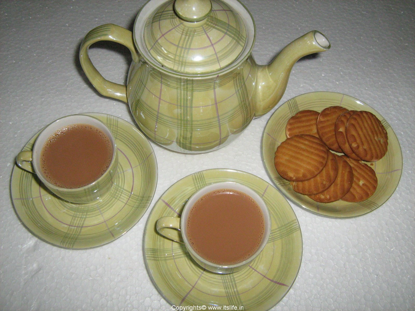 recipe-drinks-masala-tea.jpg