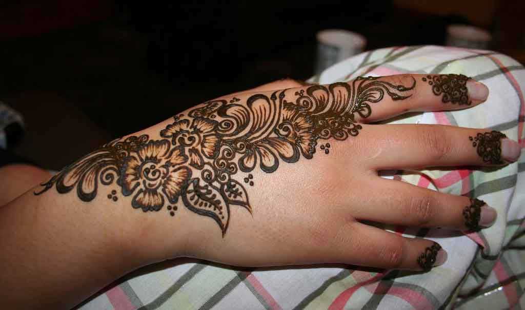 hena16.jpg