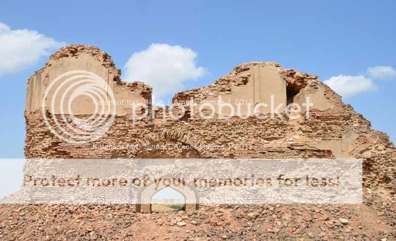 kalankotfortmasjidthatha.jpg