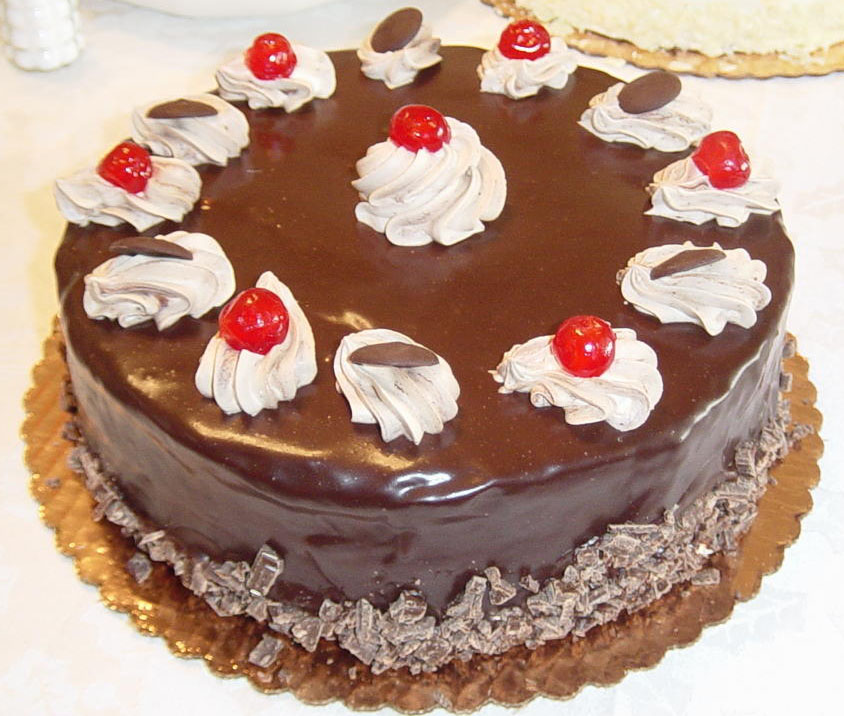 21141d1160617754-happy-birthday-lucy-uk-cake100.jpg