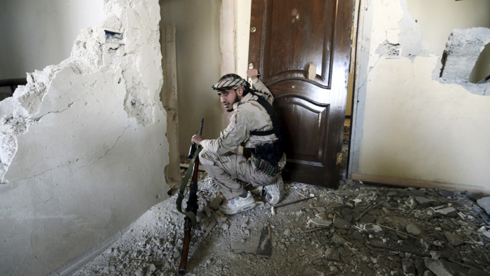 130122155111_free-syrian-army-3.jpg