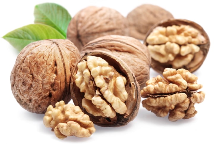 walnuts-akhrot.jpg