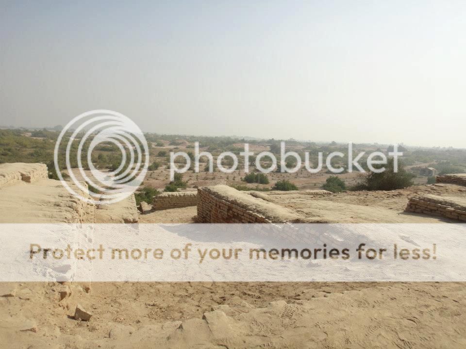 mohenjodarolarkana.jpg
