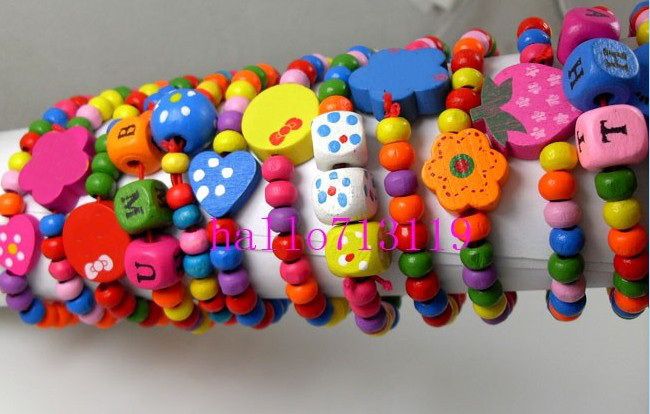diy-fashion-kids-bracelets-colorful-beads.jpg