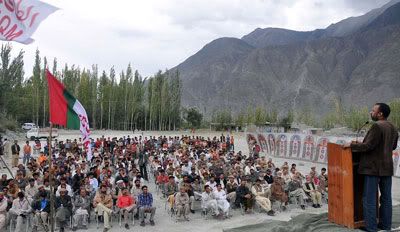 gilgit151009head.jpg