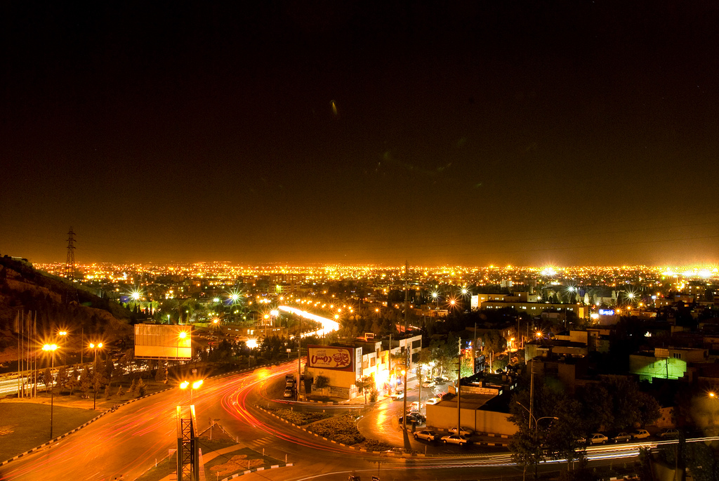 Shiraz_View_@_night.jpg