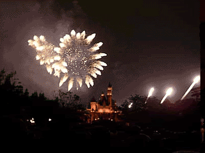 fireworks-animated.gif