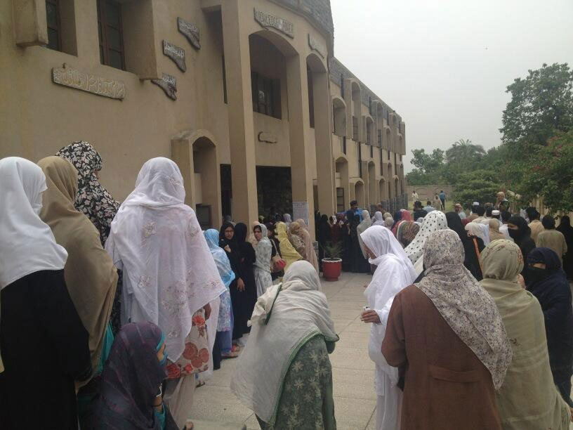 130511054539_isb_vote.jpg