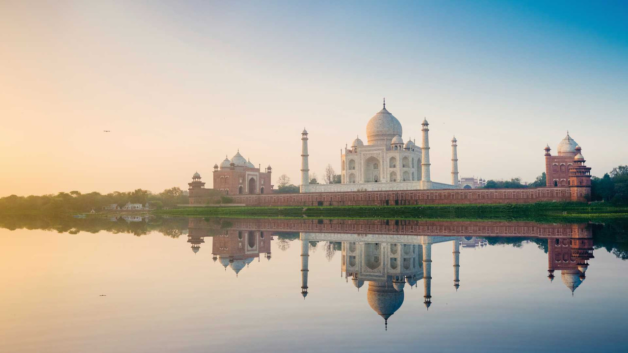indias-icons-mumbai-tigers-and-the-taj-mahal-suggested-itinerar.jpg