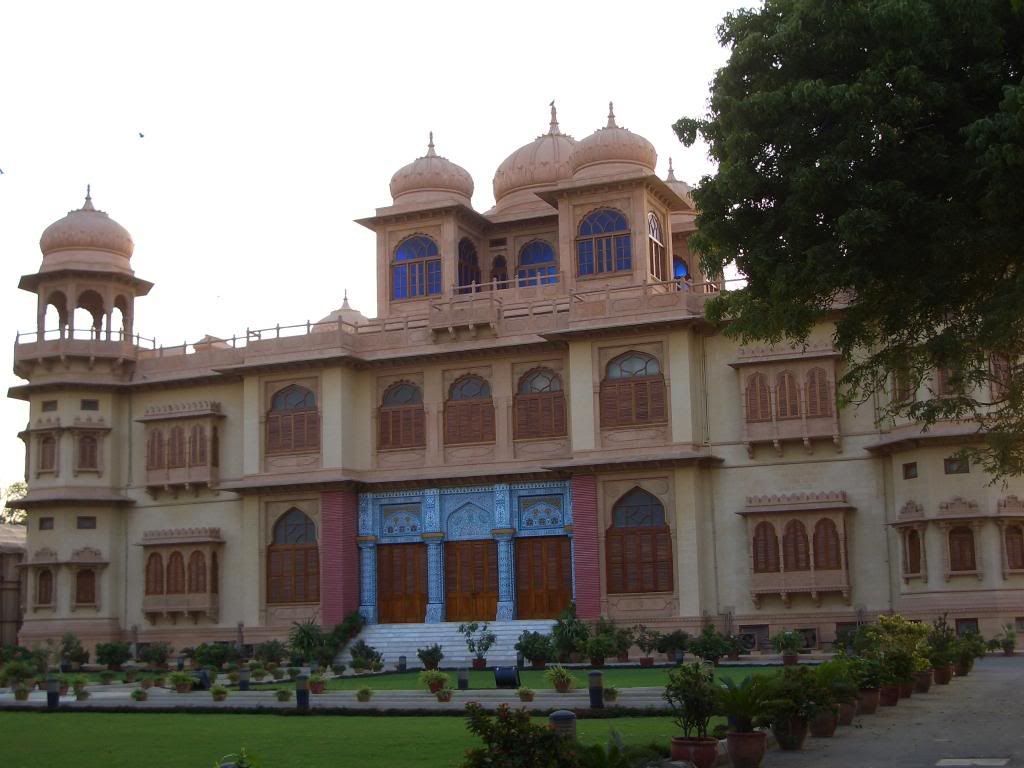 karachiJinnahhouse.jpg