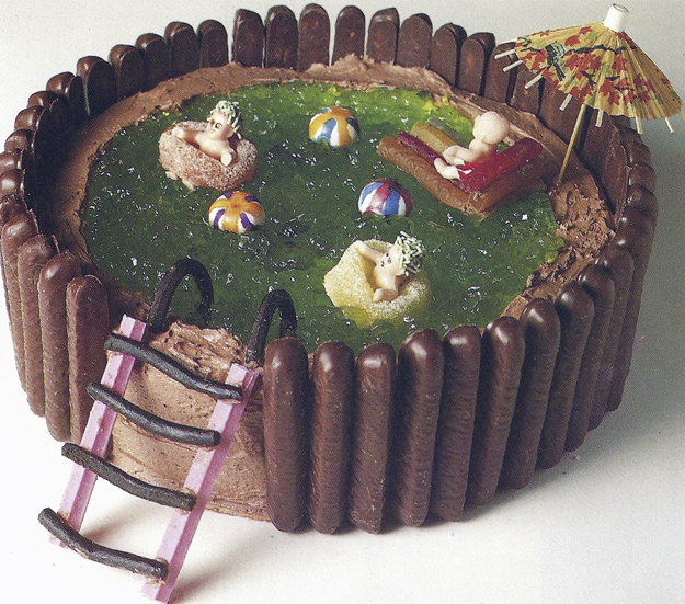 swimming-pool-cake.jpg