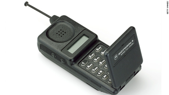 130222133420-old-phones-motorola-tac-horizontal-gallery.jpg