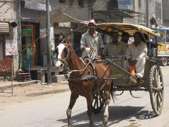 street-life-in-gujranwala.jpg