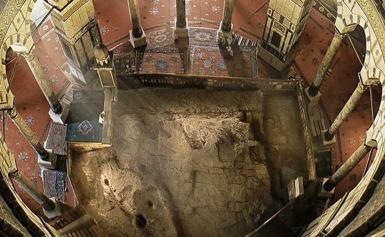 Inside-the-Dome-of-the-Rock.jpg