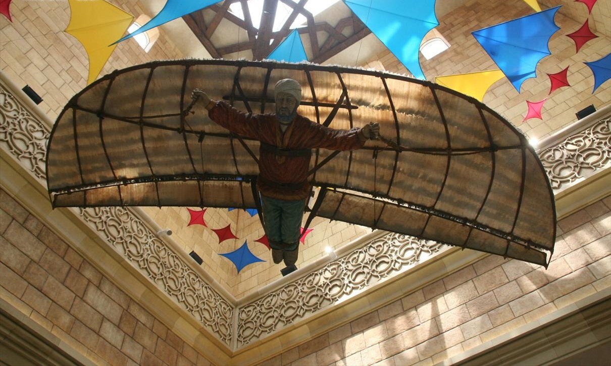 Ibn_Battuta_Mall_on_2_June_2007_Pict_10.jpg