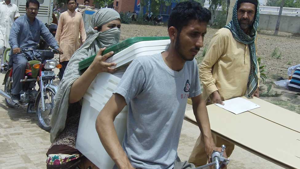 130510115318_multan13.jpg