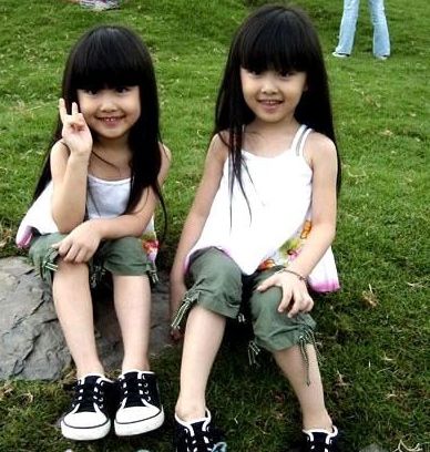babies-twins-girls_zps344d35c7.jpg