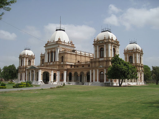 800px-NoorMahal1.JPG