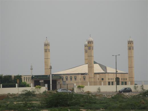 2006_12_25_mosque_karachi_520x390.JPG