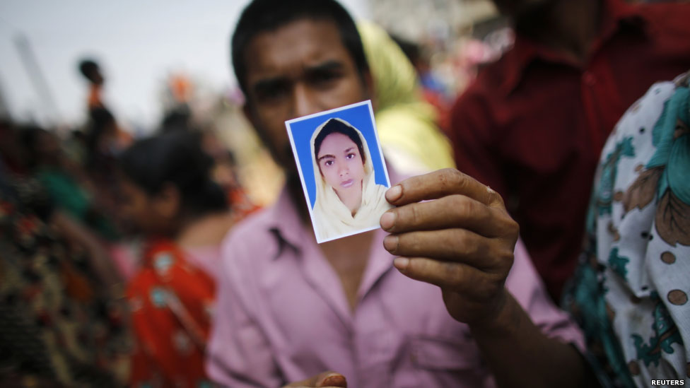 130424093004_relatives-reuters.jpg