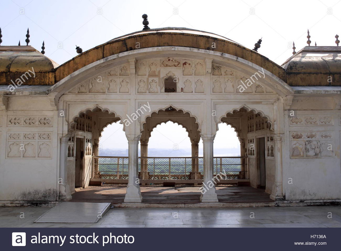 khas-mahal-agra-fort-rakabganj-agra-uttar-pradesh-india-indian-s.jpg