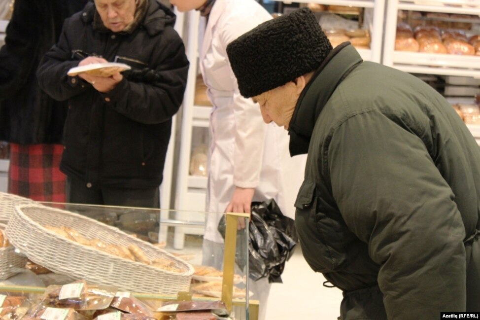 9BBFDFAB-B5C1-44AE-93E7-28100048B59A_w974_n_s.jpg