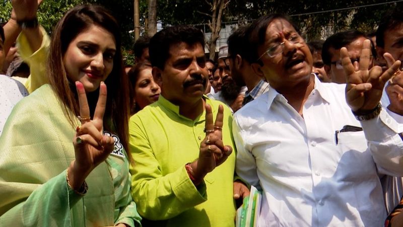 _107091030_nusratjahan1.jpg