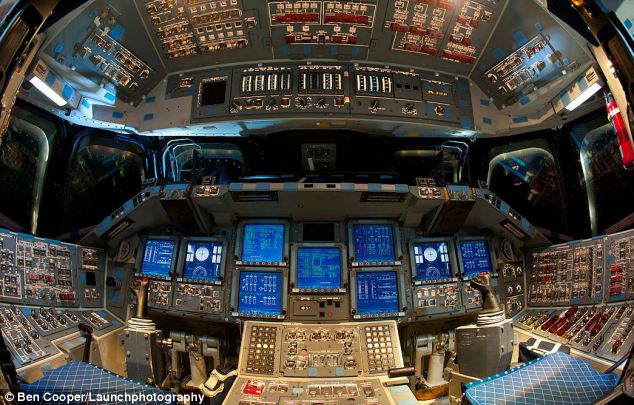article-0-190CCC3F000005DC-820_634x405.jpg