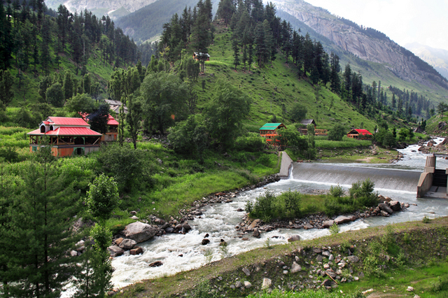 Upper+Neelum2.jpg