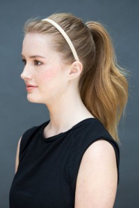 Modern-Messy-Bun-01-200x300.jpg