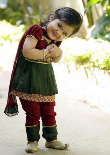 Pakistani-Cute-Baby-Girl-in-Shalwar-Qameez.jpg