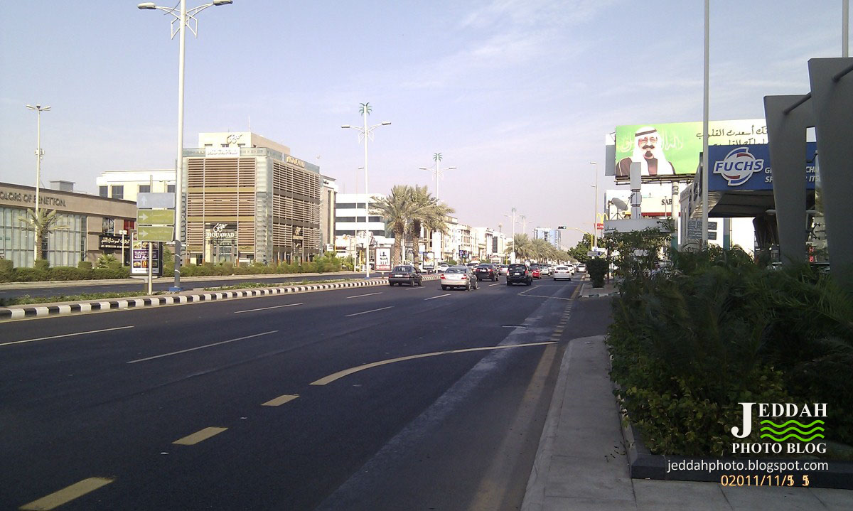 Al+Amir+Muhammad+Ibn+Abdulaziz+Street.jpg