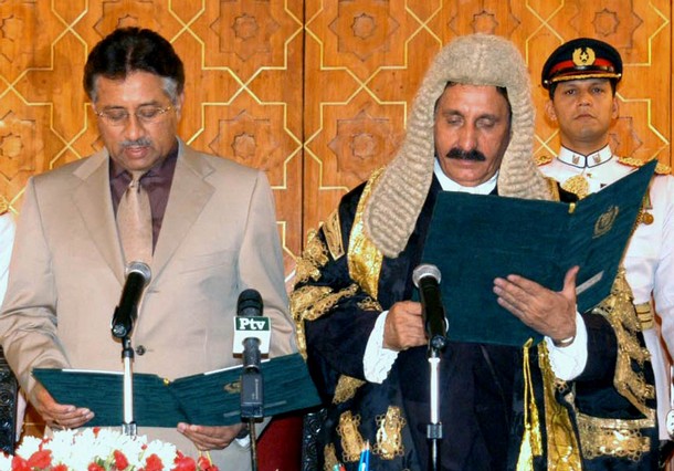 Musharraf-Iftikhar.jpg