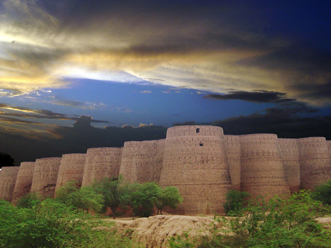 Cholistan%2Bderawar-fort.jpg