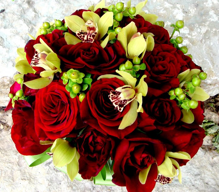 lovely-rose-bouquet-for-valentine.jpg