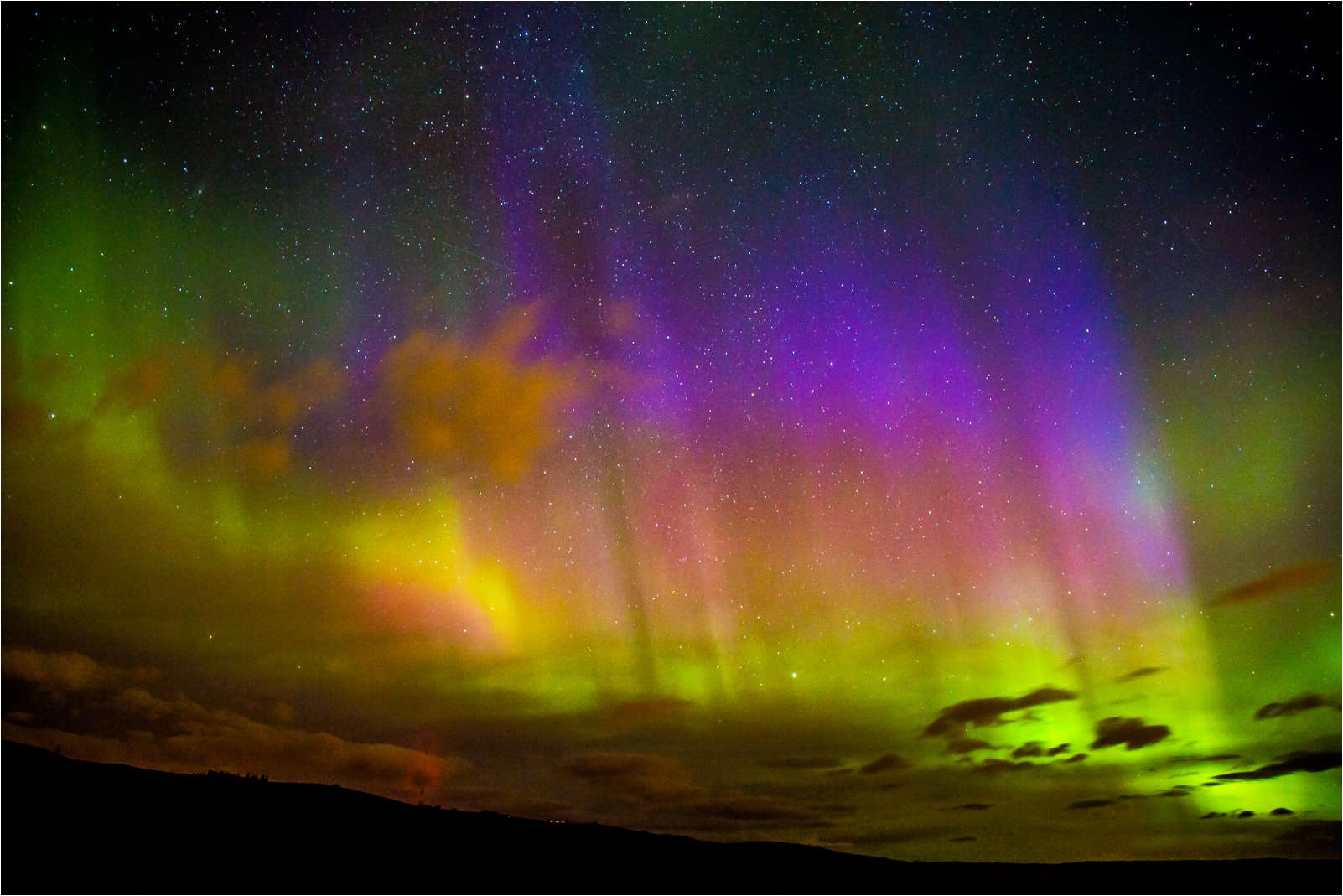 aurora-borealis-in-southern-alberta-c2a9-christopher-martin-3029.jpg