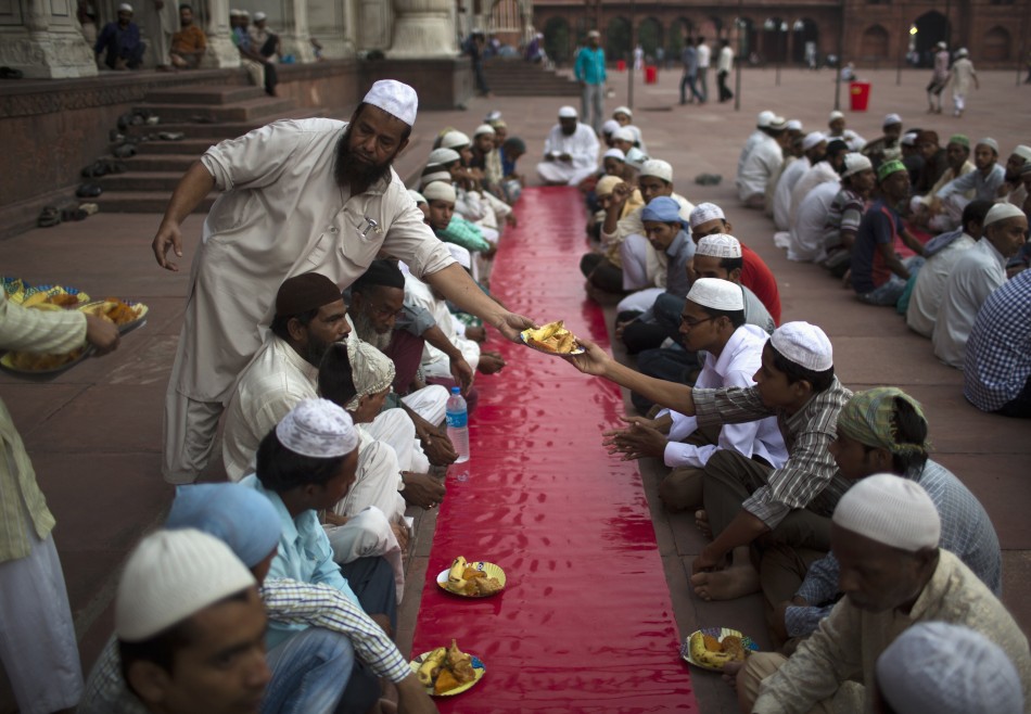 muslims-arrange-plates-before-iftar-breaking-fast-meal-first-day-holy-month-ramadan-india.jpg