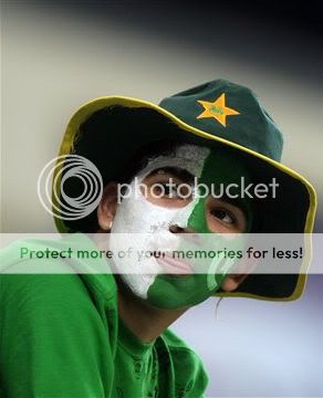 wpid-Pakistan-Cricket-Fan.jpg