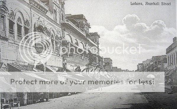 Old-and-rare-Photos-of-Lahore-A-rare-photo-of-Anarkali-Bazar-Lahore-Old-and-rare-Pictures-of-Lahore.jpg