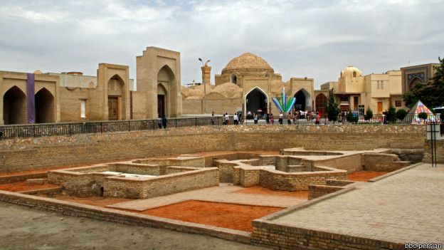 160714131232_bukhara_other_historic_places_tajik_photographer_jamshid_shayev_624x351_bbcpersian.jpg