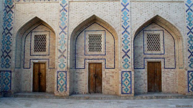 160714131956_bukhara_other_historic_places_tajik_photographer_jamshid_shayev_624x351_bbcpersian.jpg