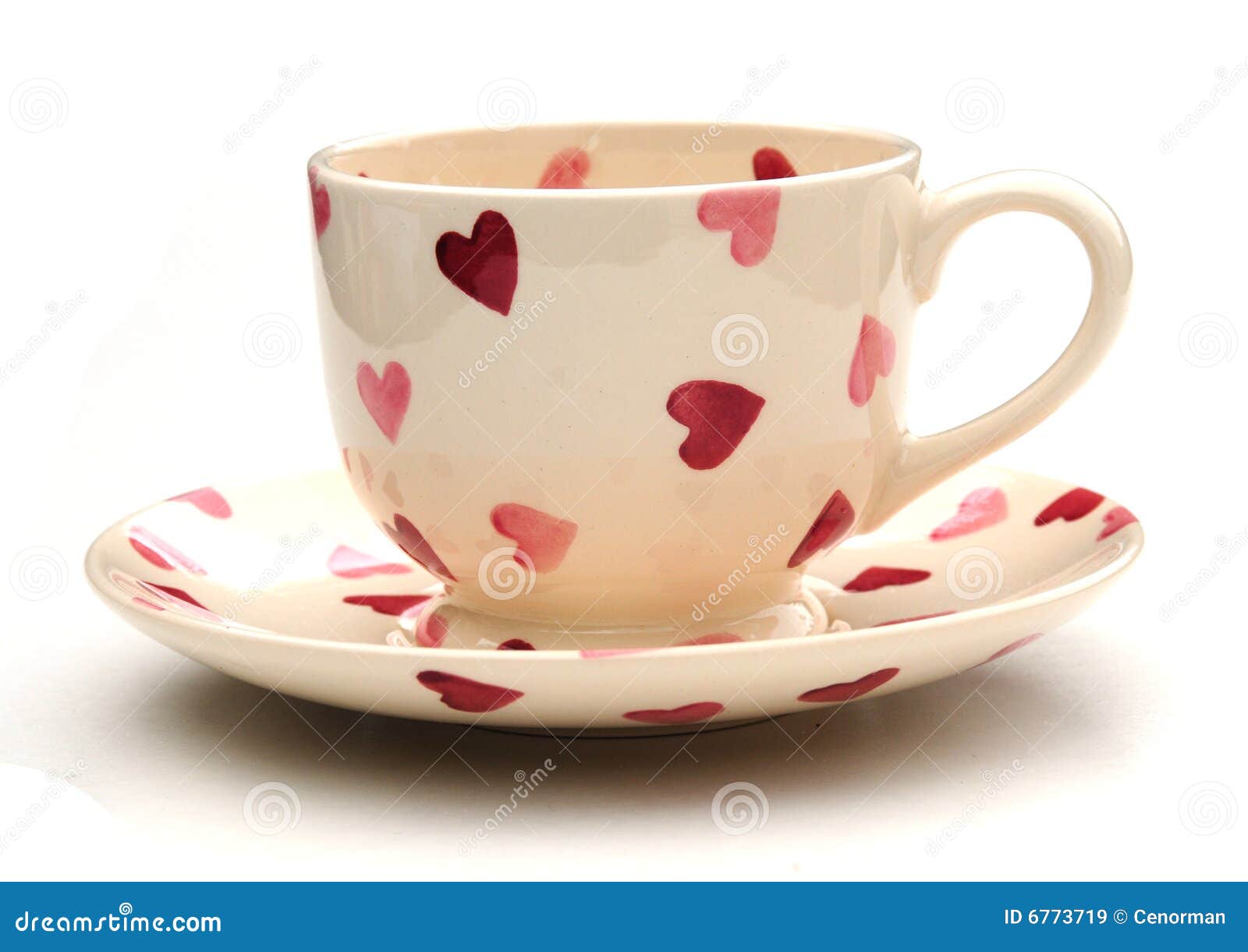 pretty-teacup-saucer-6773719.jpg