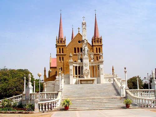 st-patricks-cathedral-karachi.jpg