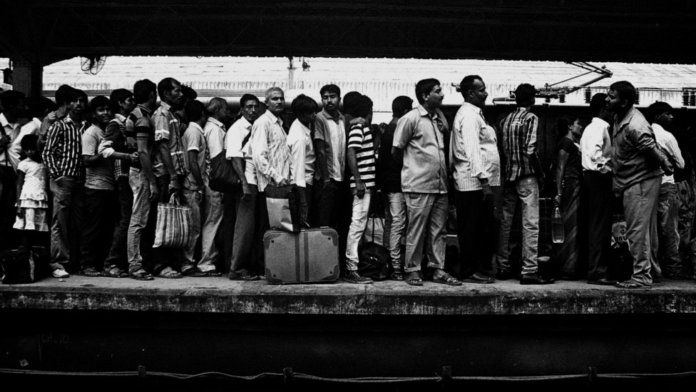 130130071445_indian_railway_journey_6_976x549_bbc_nocredit.jpg