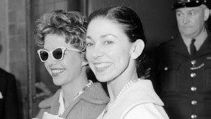 130430113053_margot_fonteyn_judy_tatham_304x171_topfoto_nocredit.jpg